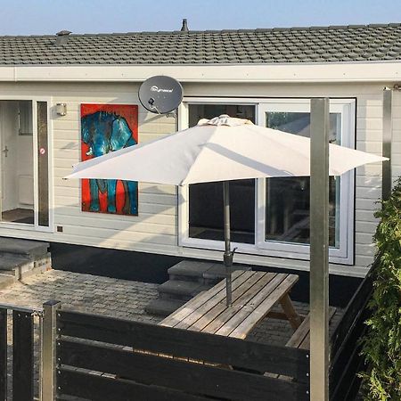 Villa De Flierefluiter à Sint-Annaland Extérieur photo